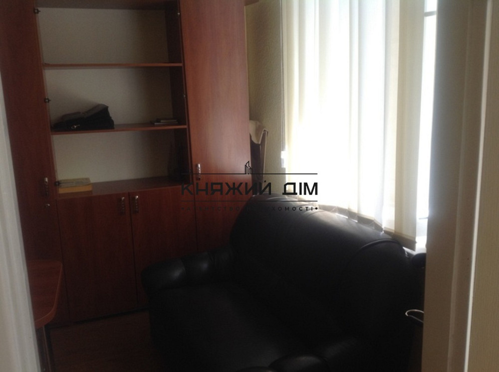 Оренда офісне приміщення на Симона Петлюры ул. поверх - 3/3 Київ - фото 2