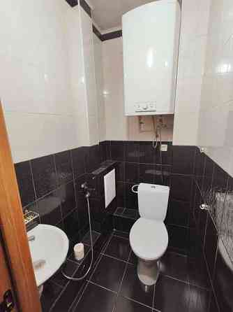 Оренда Квартира 2-кімнатна, 15/25 поверх на ул. Урловская, 38 Kiev