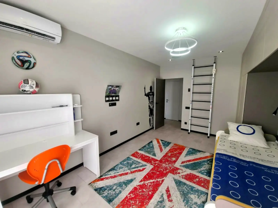 Продаж Квартира 3-кімнатна, 20/25 поверх на Липківського, 16в Kiev