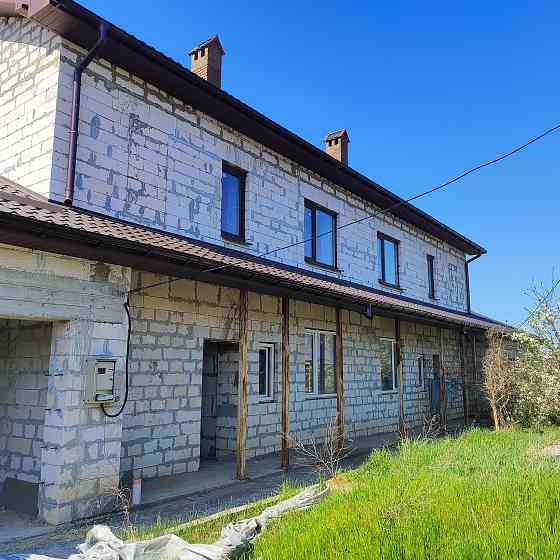 Продам большой дом-дуплекс в с. Нерубайское. Нерубайське