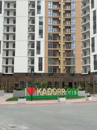 For sale 1-room Apartment 42 sq.m 67 Жемчужина Odessa