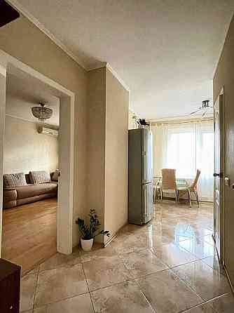 Оренда Квартира 1-кімнатна, 3/16 поверх на Ревуцького, 21 Київ