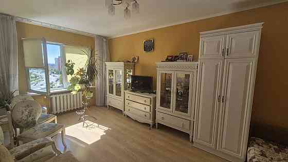 Продаж Квартира 1-кімнатна, 9/25 поверх на Милославська вул., д. 4 Kiev