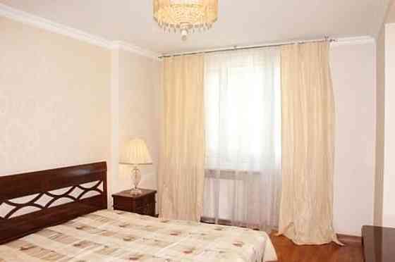 Оренда Квартира 2-кімнатна, 20/26 поверх на ул. Михаила Гришко, 9 Киев