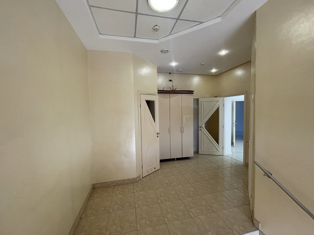 Оренда торгове приміщення на Шевченка Т. б-р поверх - 1/3 Тернополь - изображение 4