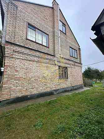 Продаж Будинок 4-кімнатний 