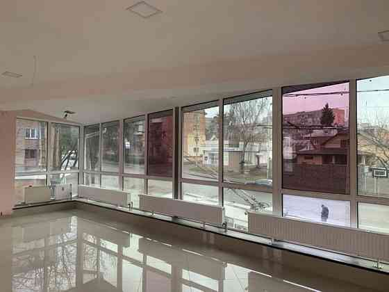 Оренда торгове приміщення на К. Кориатовичів поверх - 1/3 Винница