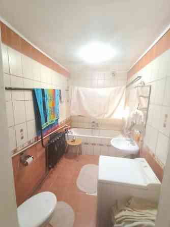 Продаж 1-поверховий Частина будинку з ділянкою 1 сот 55 кв.м 2 кімн. на Житній ринок Житомир