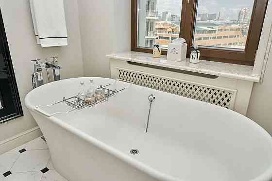 Продаж Квартира 2-кімнатна, 6/20 поверх на Генуэзская ул., 1 Одеса