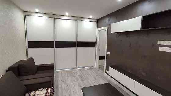 Оренда Квартира 2-кімнатна, 13/25 поверх на ул. Героев Севастополя Київ