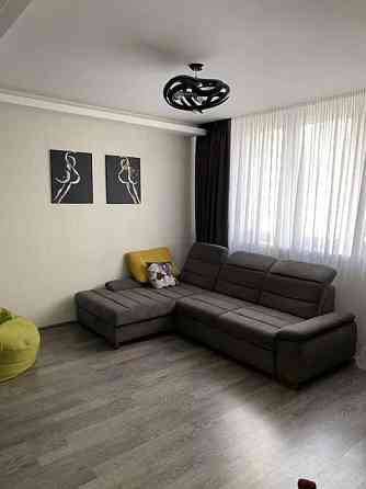 Оренда Квартира 3-кімнатна, 7/25 поверх на ул. Елены Пчилки Kiev