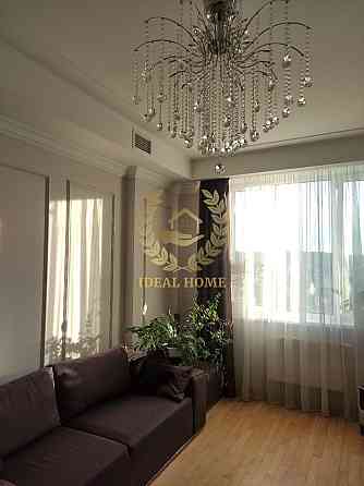 Продається простора 3-кімнатна квартира в Голосіївському районі Киев