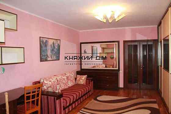 Продаж 2-х кімнатної квартири по вул. Ломоносова, 58. Код об'єкта 21145065 Київ