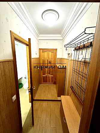 Оренда Квартира 3-кімнатна, 2/5 поверх на Бурмистенко ул. Київ