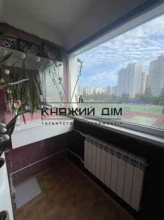 Продаж 2-х к.кв. по вул. Здолбунівській , метро Осокорки в Дарницькому р-ні. Код об'єкту №:21144740 Киев