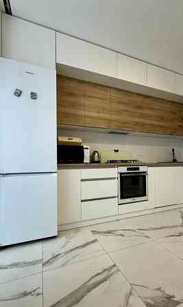 Продаж Квартира 2-кімнатна, 3/10 поверх на вул. Залізнична Львів