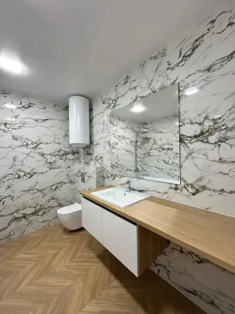Продаж 1к Квартира 43 кв.м U One Івано-Франківськ