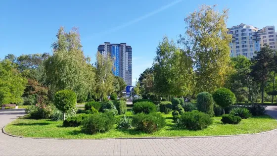 For sale 3-room Apartment 172 sq.m пр Шевченко Odessa