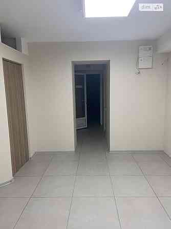 Продаж приміщення вільного призначення на Ющенка Вінниця