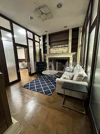 Оренда офісне приміщення на Жилянська вул., 72А приміщень - 3, поверх - 2/4 Київ