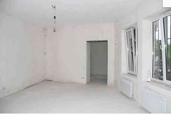 Продаж Квартира 3-кімнатна, 1/2 поверх на Ясная ул. Odessa