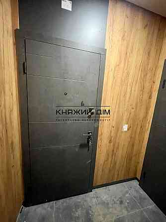 Продаж Квартира 1-кімнатна, 2/4 поверх на Обуховская ул. Київ