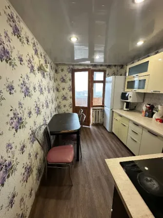 Оренда 3к Квартира 70 кв.м Алана Шепарда, 9 Дніпро