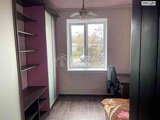 Продаж Квартира 3-кімнатна, 1/5 поверх на вул. Фанинский Харків