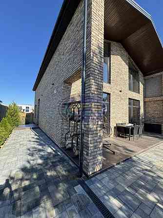 Продаж 2-поверховий Будинок  170 кв.м 3 кімн. на Катерининська вул. Фонтанка