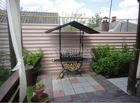 Продаж Будинок 5-кімнатний 