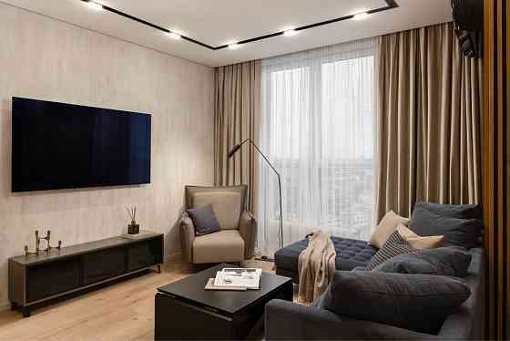 Продаж Квартира 3-кімнатна, 24/25 поверх на Нижньоключова вул., д. 14 Kiev