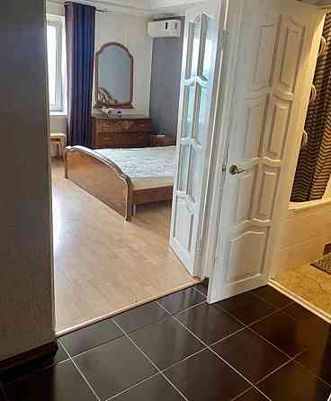 Оренда Квартира 1-кімнатна, 16/16 поверх на Левка Лукяненка вул. (Маршала Тимошенка) Киев