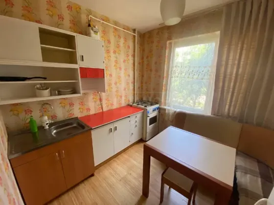 Оренда 3к Квартира 72 кв.м Симоненка 24 Івано-Франківськ