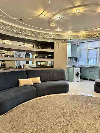 Продаж Квартира 3-кімнатна, 8/13 поверх на Юлії Здановської вул., д. 60А Киев