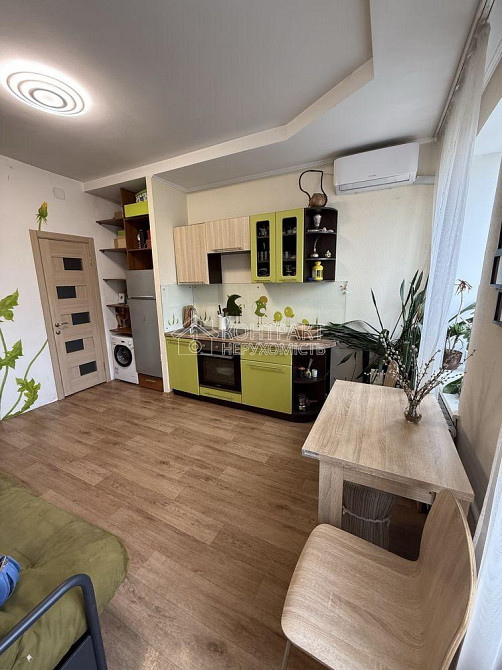 Продаж Квартира 1-кімнатна, 3/3 поверх на вул. Героїв Харкова Kharkiv - photo 1