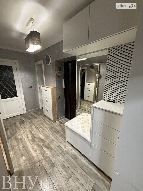 Продаж Квартира 3-кімнатна, 2/9 поверх на Відродження Луцьк - фото 2