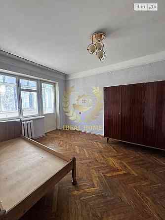 Продаж Квартира 2-кімнатна, 2/5 поверх на Леся Курбаса пр-т, 5 Kiev