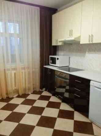 Оренда Квартира 2-кімнатна, 2/18 поверх на пр. Петра Григоренко, 39в Киев