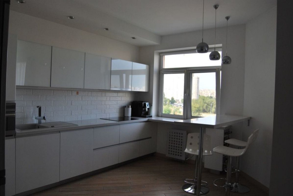 Оренда Квартира 2-кімнатна, 13/21 поверх на ул. Александра Мишуги, 3 Киев - изображение 1