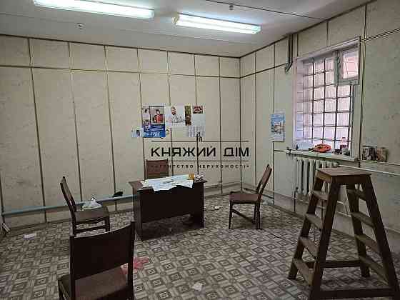 Оренда приміщення вільного призначення поверх - 1/3 Київ