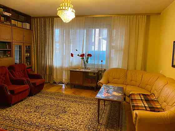 Оренда Квартира 2-кімнатна, 9/20 поверх на бульвар Лесі Українки, 21Б Kiev