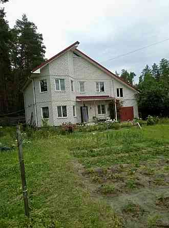 Продаж 2-поверховий Будинок з ділянкою 10 сот 223 кв.м 4 кімн. на Левків Левків Zhytomyr