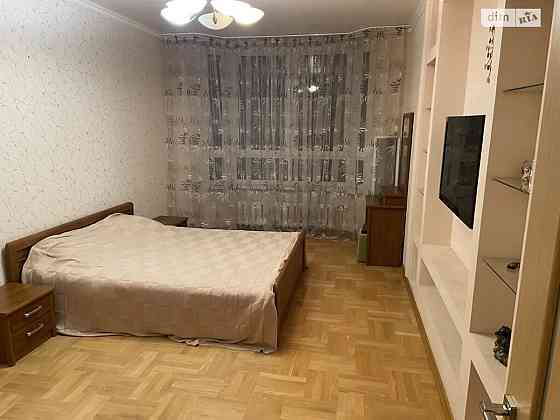 Оренда Квартира 3-кімнатна, 17/24 поверх на просп. Петра Григоренко, 20 Kiev