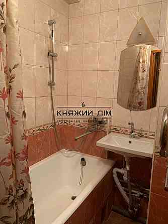 Оренда Квартира 2-кімнатна, 3/9 поверх на Чорнобильська Київ