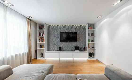 Продаж Квартира 1-кімнатна, 5/25 поверх на Воскресенська вул., д. 16 Киев