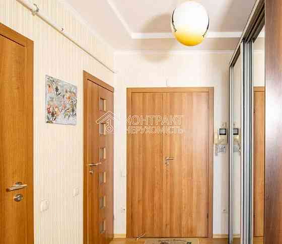 Продаж Квартира 3-кімнатна, 4/5 поверх на вул. Мистецтв Харків