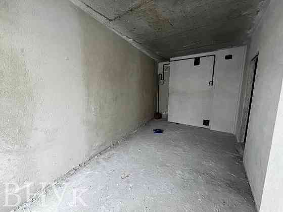 Продаж Квартира 2-кімнатна, 5/5 поверх на вул. Стороженка Львів