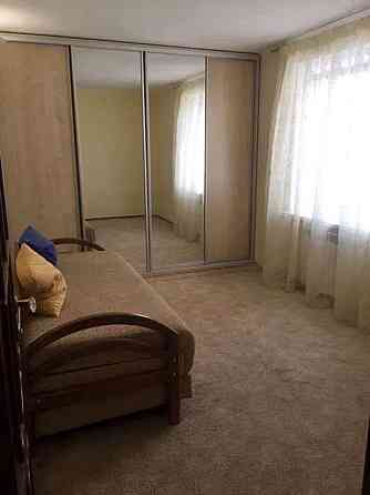 Оренда Квартира 2-кімнатна, 19/21 поверх на ул. Декабристов, 12/37 Київ