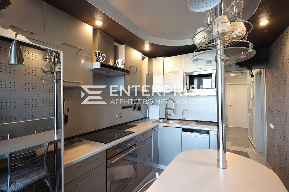 Продаж 3к Квартира 73 кв.м Сосницька вул. Київ - фото 5