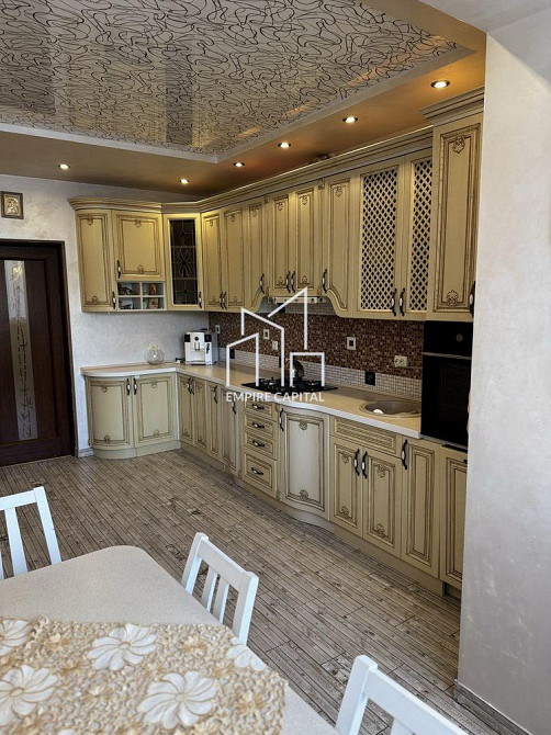 Оренда Квартира 3-кімнатна, 1/9 поверх на вул. Шевченка Тараса Львів - фото 3